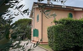 Biancolilla House
